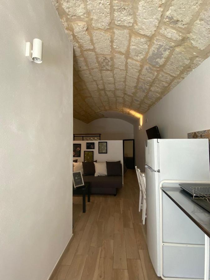 Bari Landlord 31- Old Town Apartment Екстериор снимка